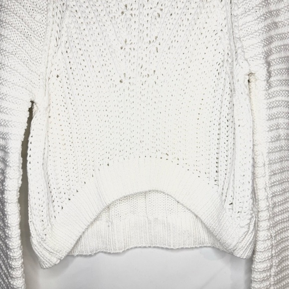 Free People Sweetheart White Mock Neck Thick Knit Sweater Size Small High Low - Picture 5 of 11